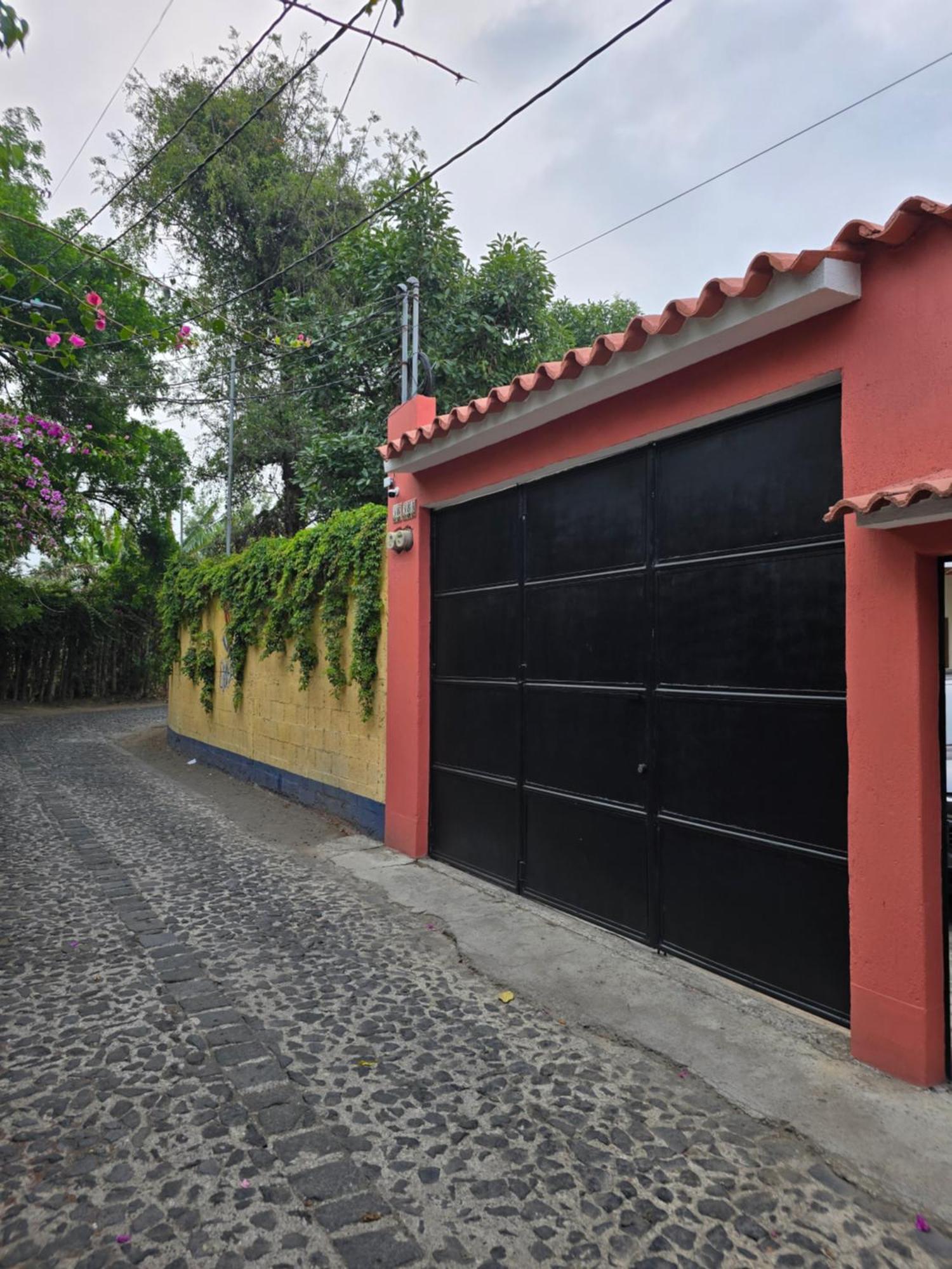 アンティグア・グアテマラ Casa Nazarenoアパートホテル エクステリア 写真